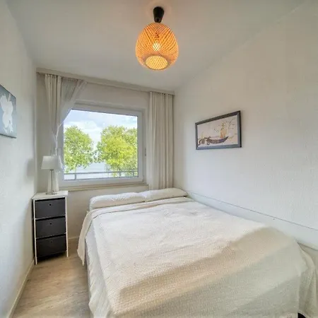 Haus Eichholzweg 18, App 8eich25 Апартаменты Хайлигенхафен